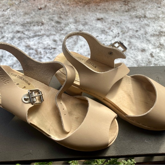 Lotta’s from Stockholm Highwood Open Toe Clogs - Picture 7 of 7